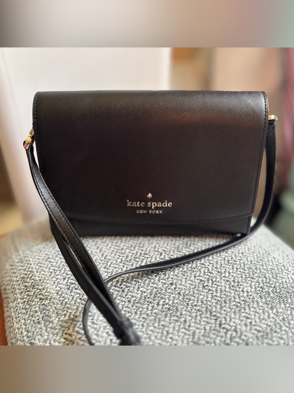 Kate Spade Carson Crossbody Bag - Picture 3 of 12